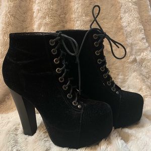 Platform chunky heel boots